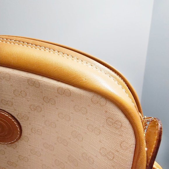 White Micro Gucci GG Crossbody - Picture 12 of 16